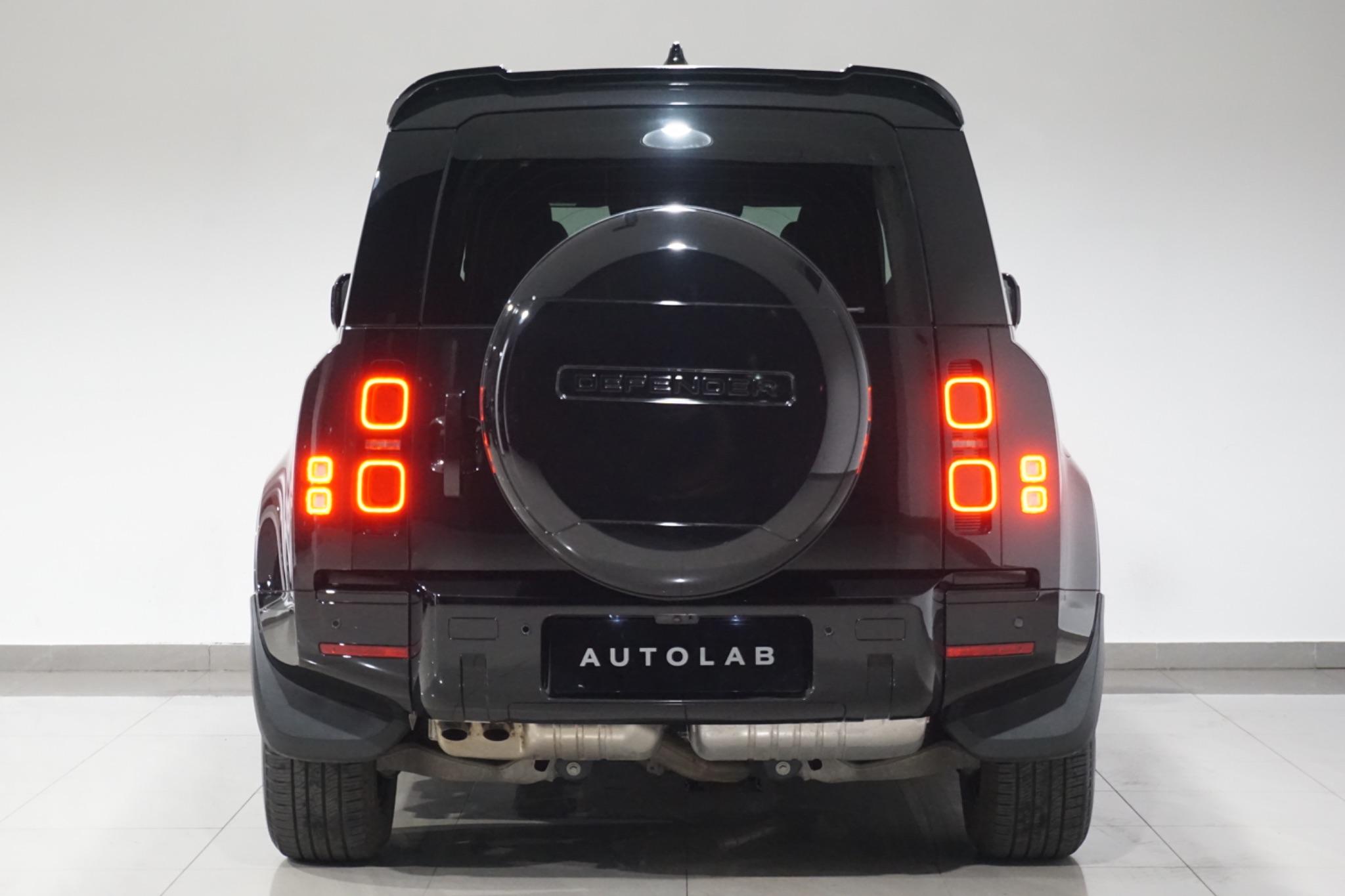 Land Rover Defender 110 3.0 D250 MHEV HSE Auto 4WD Euro 6 (s/s) 5dr